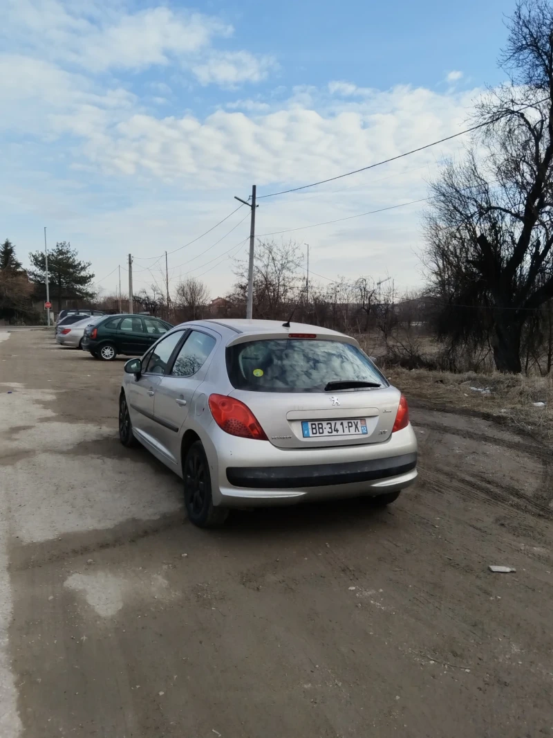 Peugeot 207 1.4 i, снимка 5 - Автомобили и джипове - 49328008