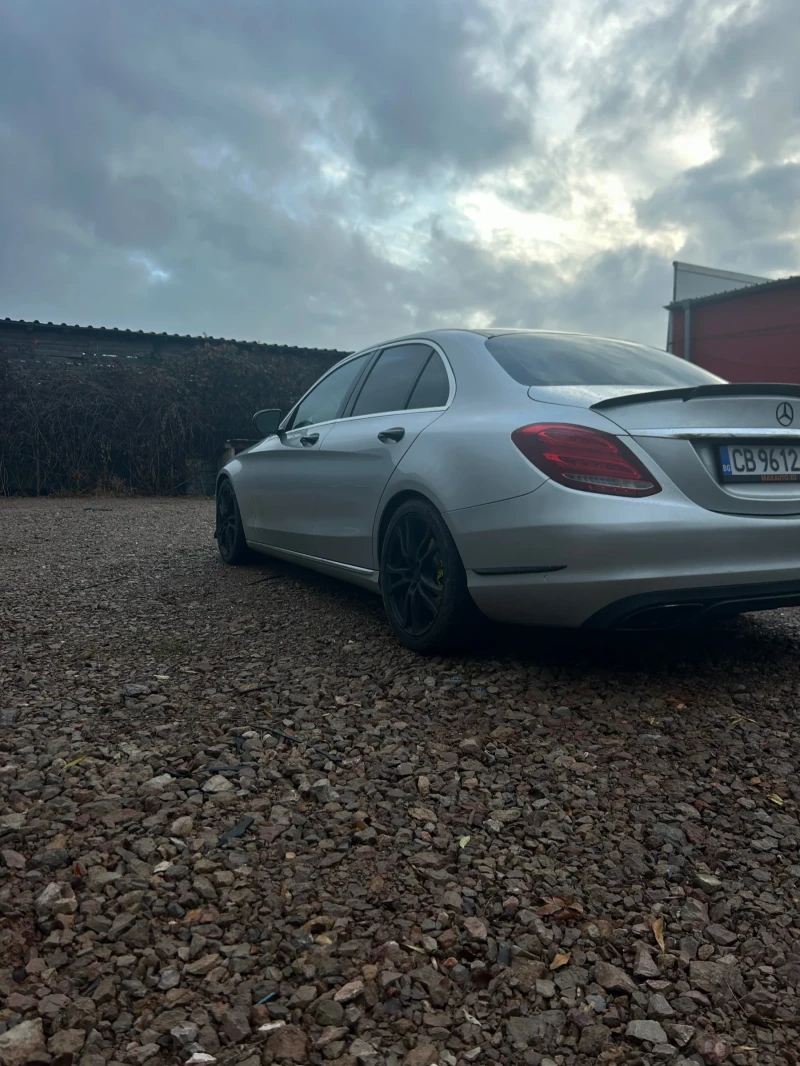 Mercedes-Benz C 300 C300 4MATIC, снимка 6 - Автомобили и джипове - 52346011