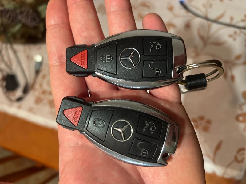 Mercedes-Benz C 300 C300 4MATIC, снимка 13 - Автомобили и джипове - 52346011