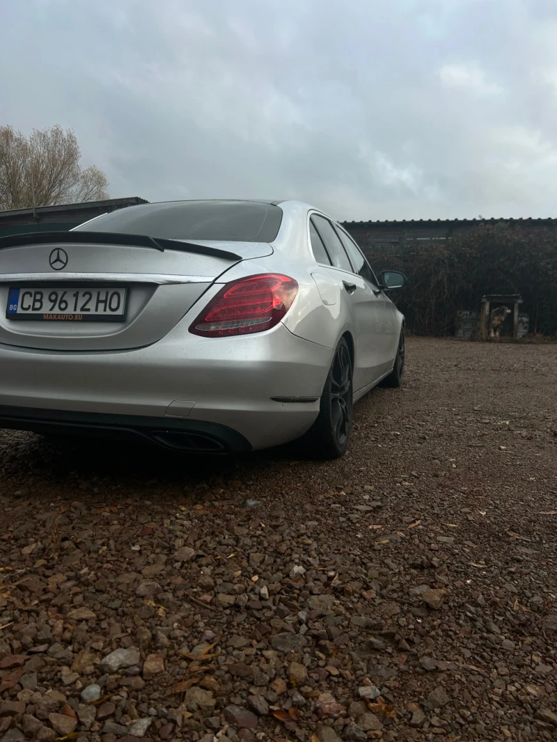 Mercedes-Benz C 300 C300 4MATIC, снимка 7 - Автомобили и джипове - 52346011