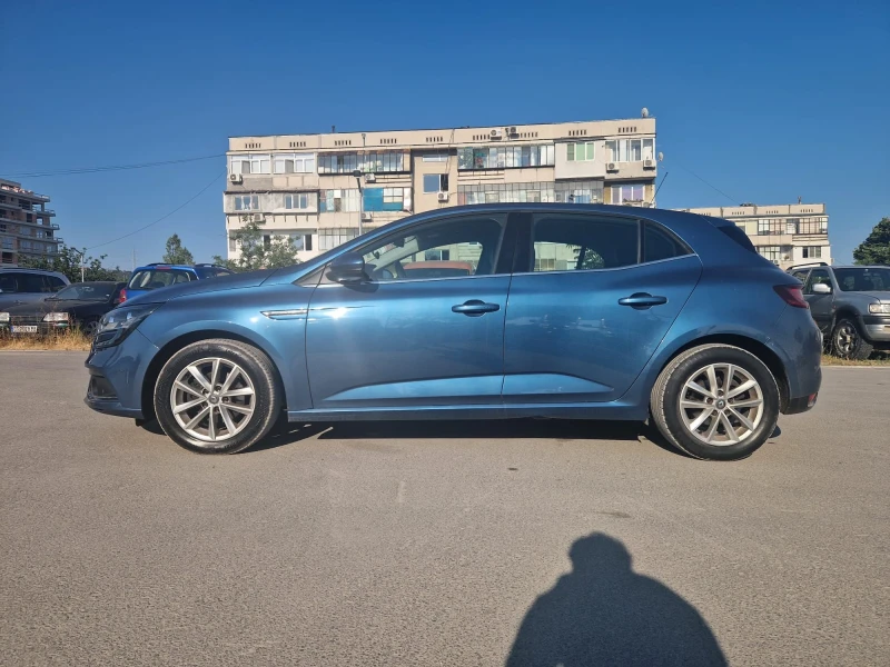 Renault Megane, снимка 2 - Автомобили и джипове - 52448726