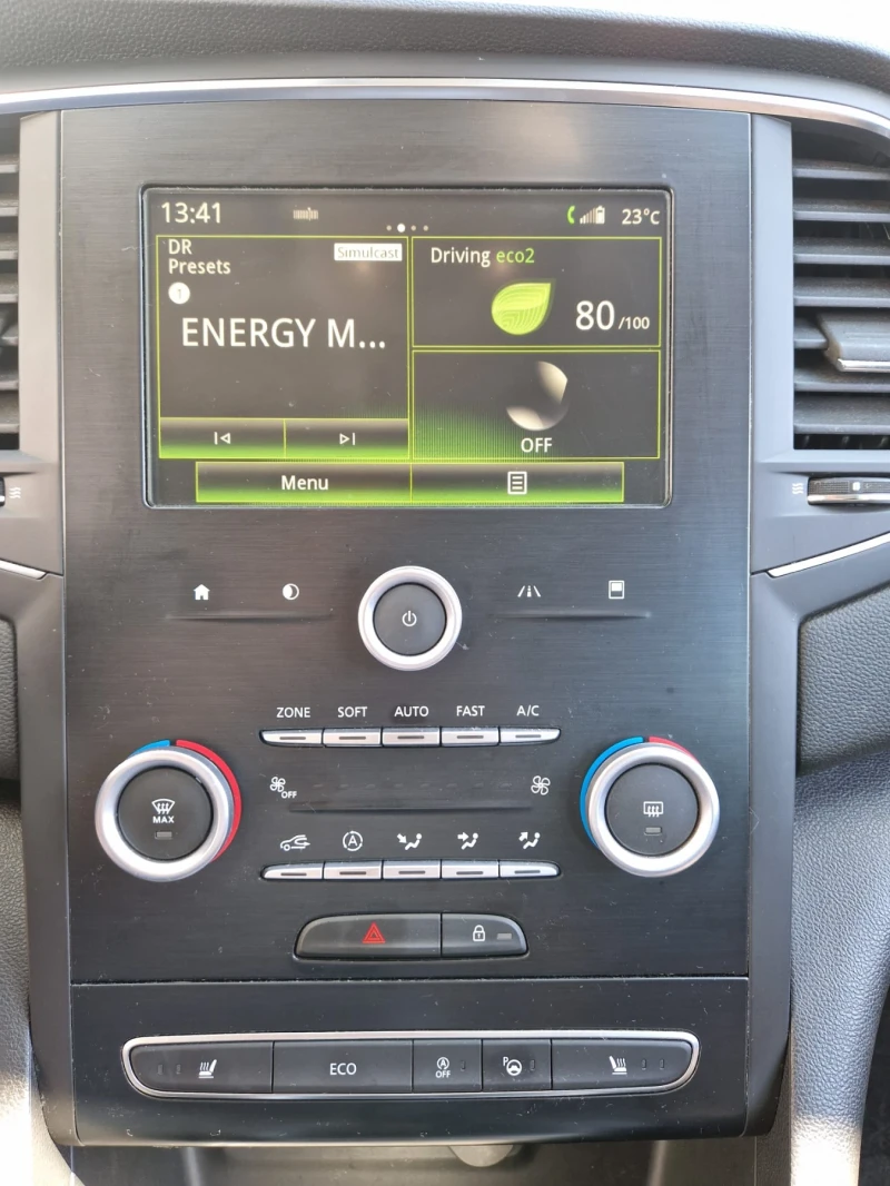 Renault Megane, снимка 11 - Автомобили и джипове - 52448726