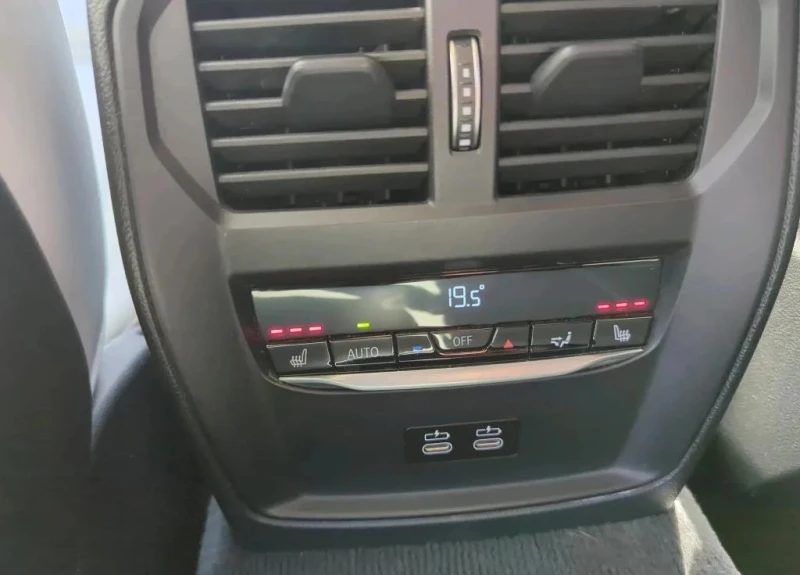 BMW M3 Competition xDrive, Carbon Ceramic, снимка 10 - Автомобили и джипове - 52585497