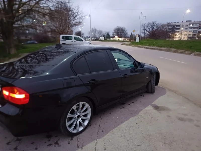 BMW 320, снимка 5 - Автомобили и джипове - 52857507