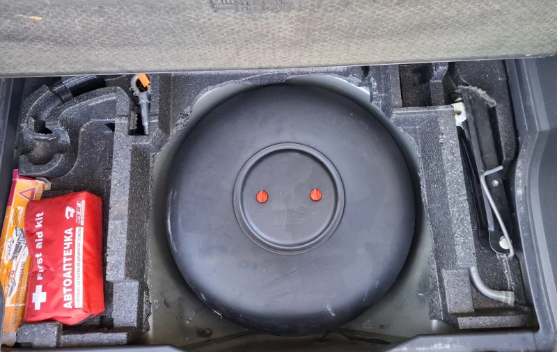 Opel Meriva, снимка 13 - Автомобили и джипове - 52872906