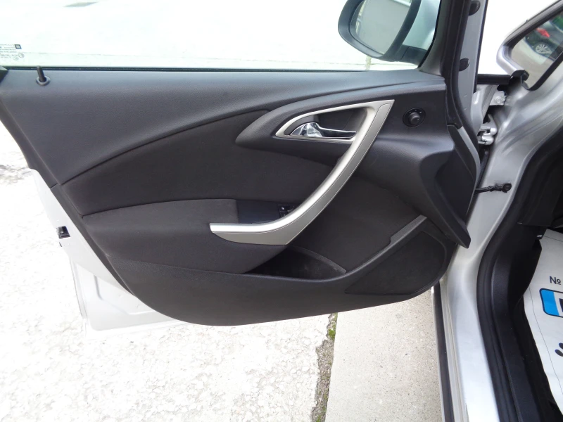 Opel Astra 1.7CDTI-110-COSMO-SPORTS-TOURER-BARTER-LIZING, снимка 15 - Автомобили и джипове - 53089291