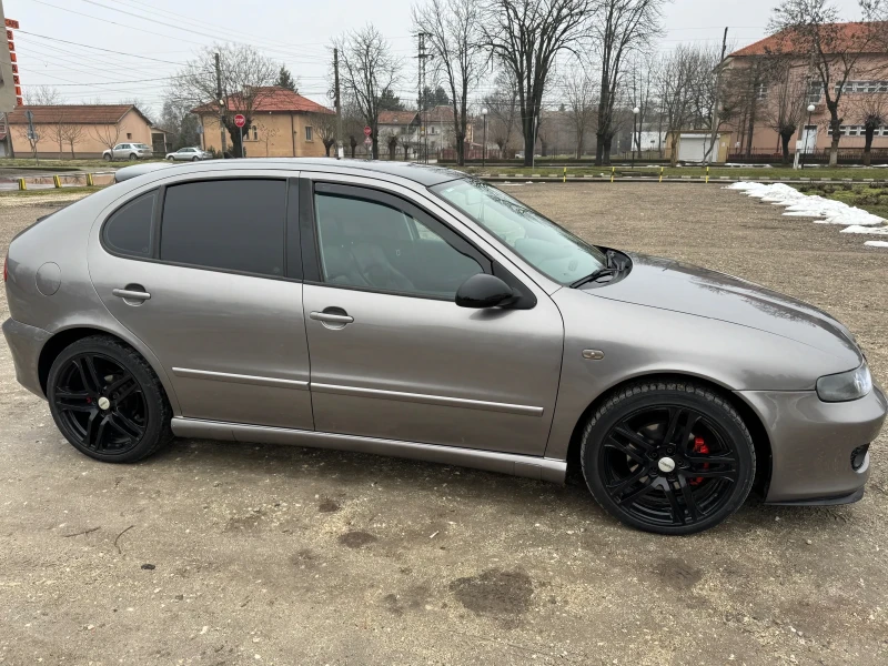 Seat Leon, снимка 7 - Автомобили и джипове - 53356685