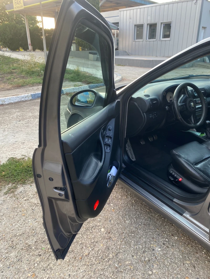 Seat Leon, снимка 9 - Автомобили и джипове - 53356685