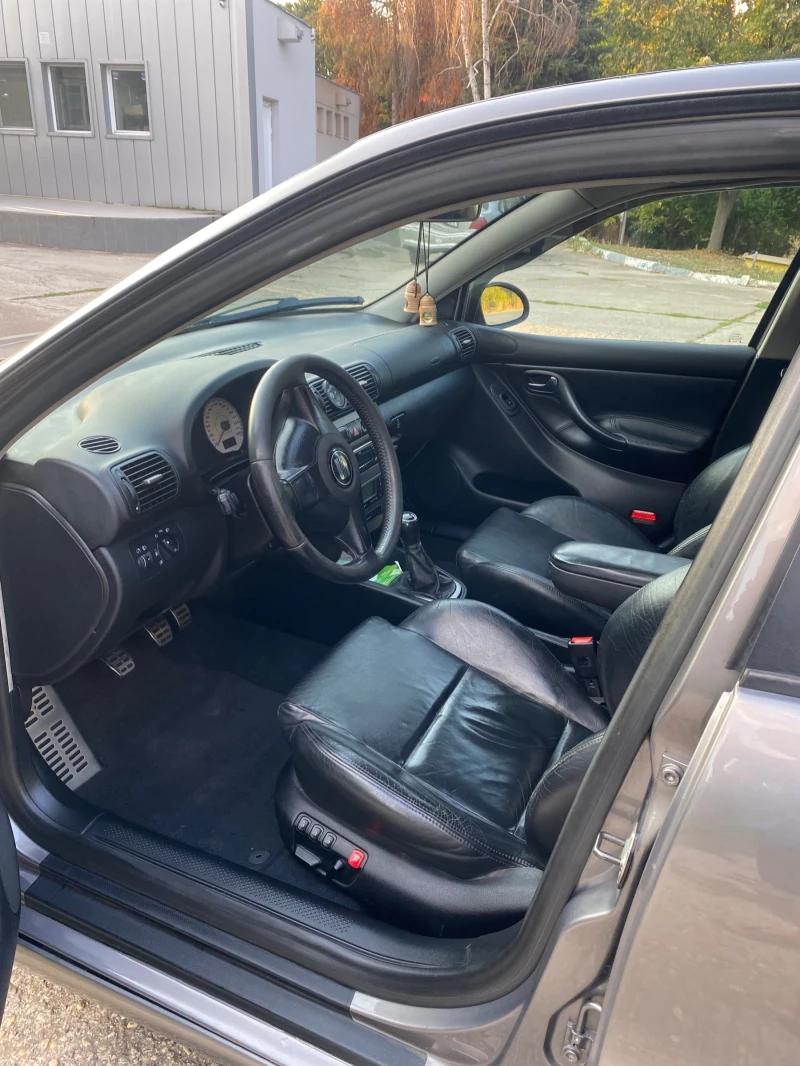 Seat Leon, снимка 8 - Автомобили и джипове - 53356685