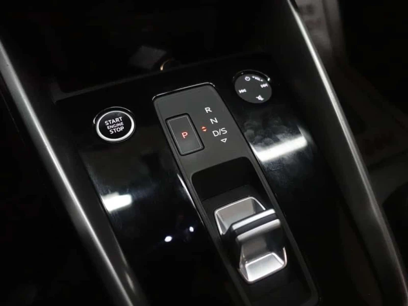 Audi A3 2023 * | AWD | Leather | Sunroof | Digital Dash, снимка 10 - Автомобили и джипове - 53527153