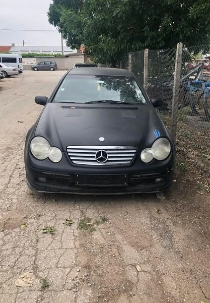 Mercedes-Benz C 200 !НА ЧАСТИ!, снимка 2 - Автомобили и джипове - 49502599