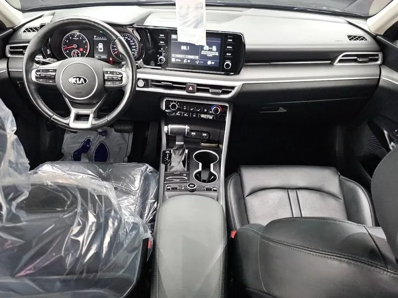 Kia K5 2.0 Lpi, снимка 7 - Автомобили и джипове - 56512885