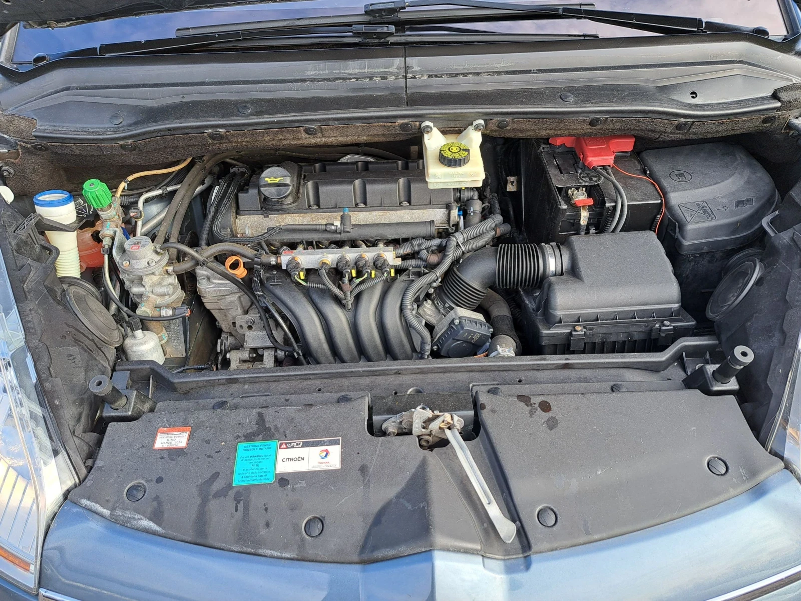 Citroen C4 Picasso 1.8i16v 125ps.CNG ITALIA | Mobile.bg   15