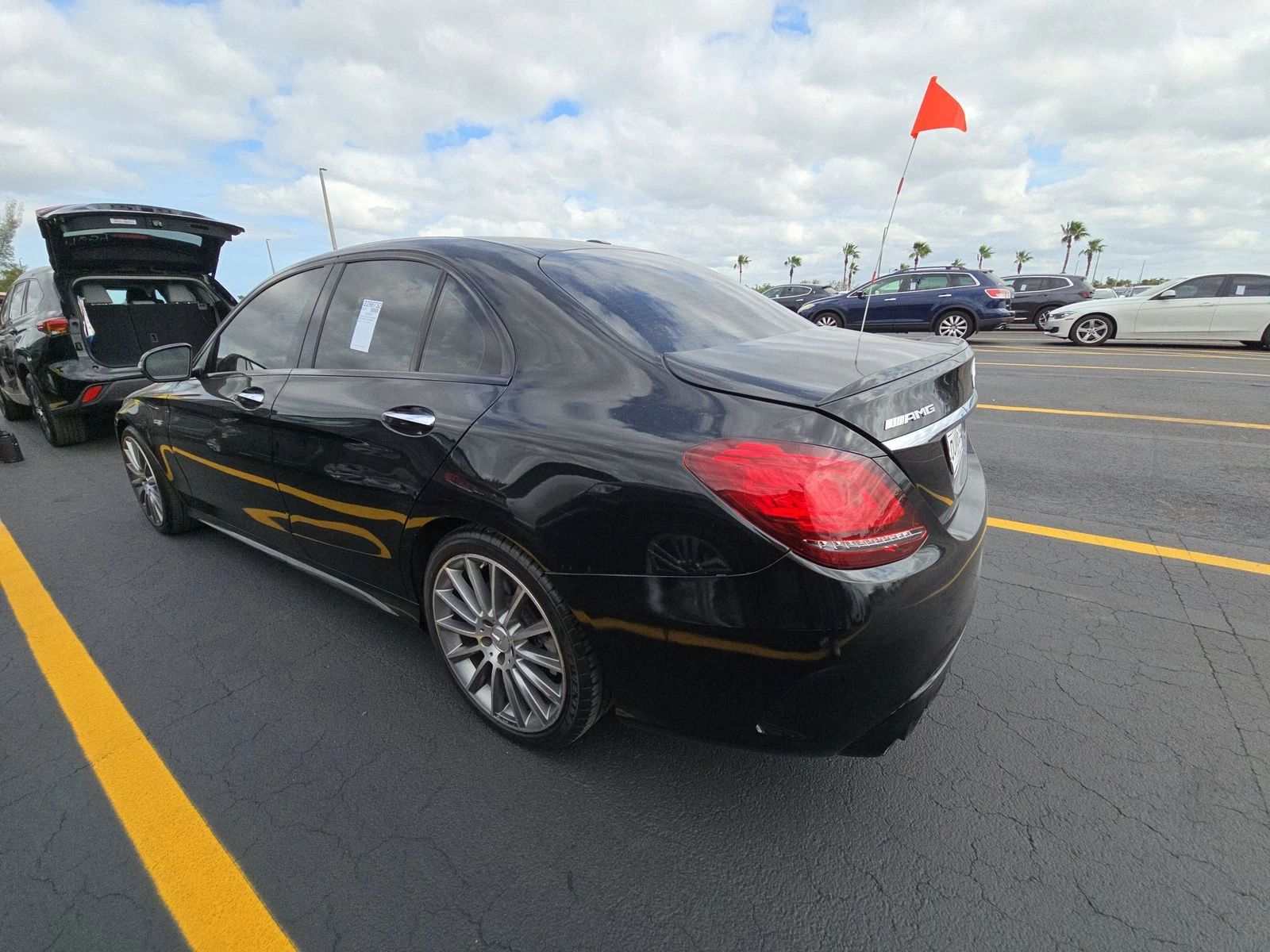 Mercedes-Benz C 43 AMG C 43 4MATIC Sedan* Blind Spot* Обдухване* Burmeste - изображение 4
