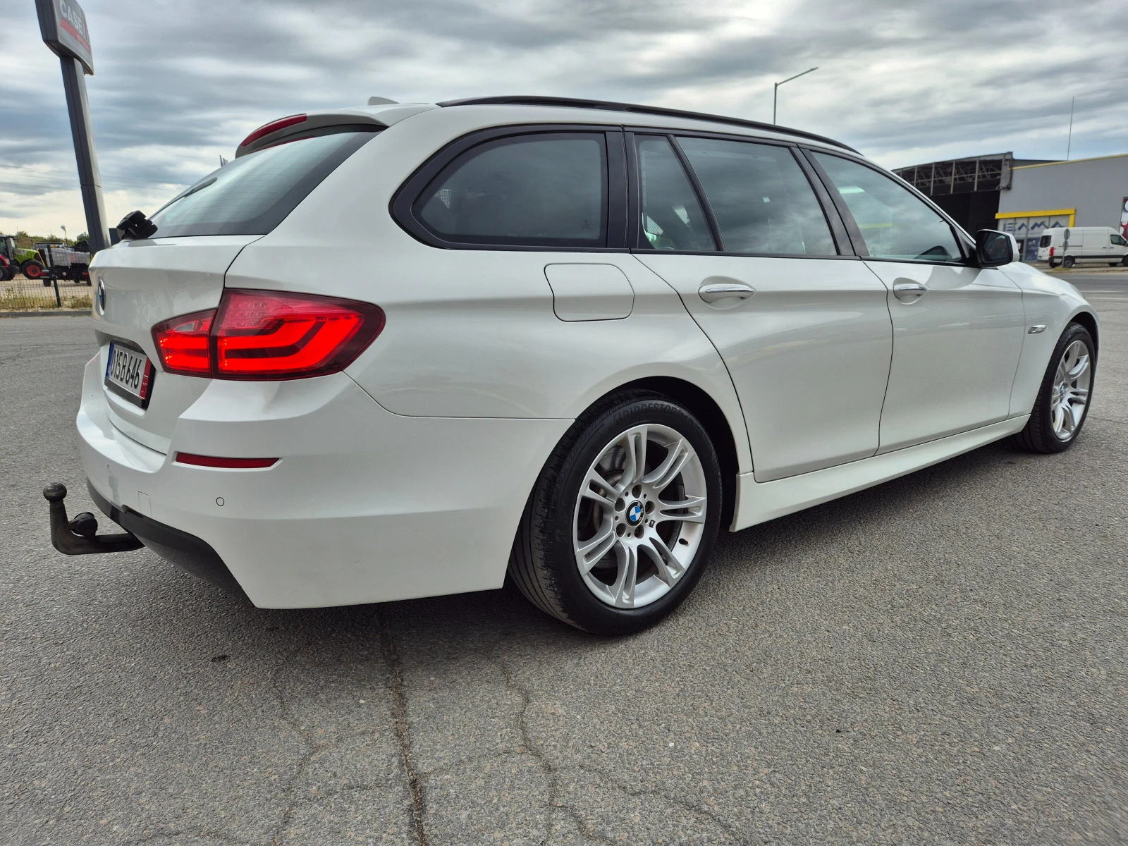 BMW 530 530XD M-Packet Панорама - изображение 5