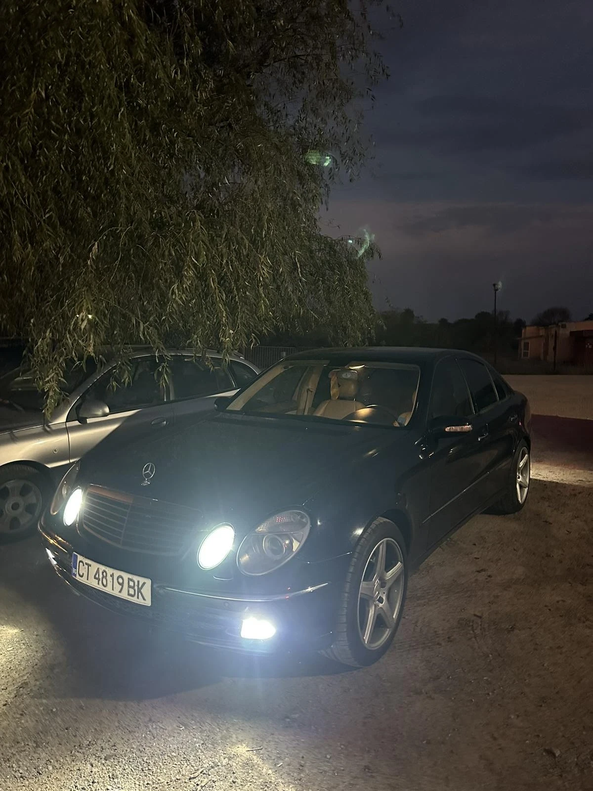 Mercedes-Benz E 320  - изображение 3