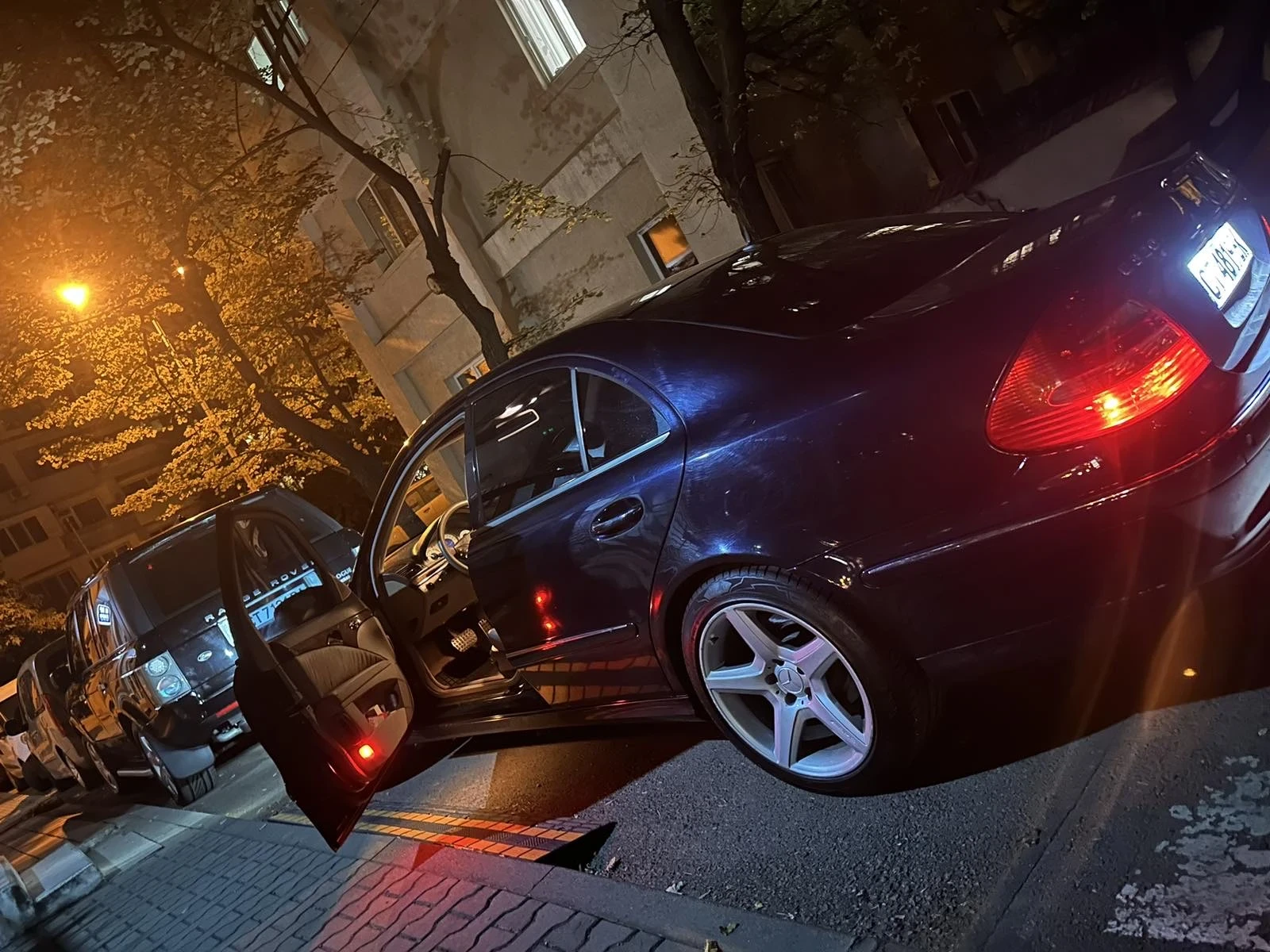 Mercedes-Benz E 320  - изображение 4