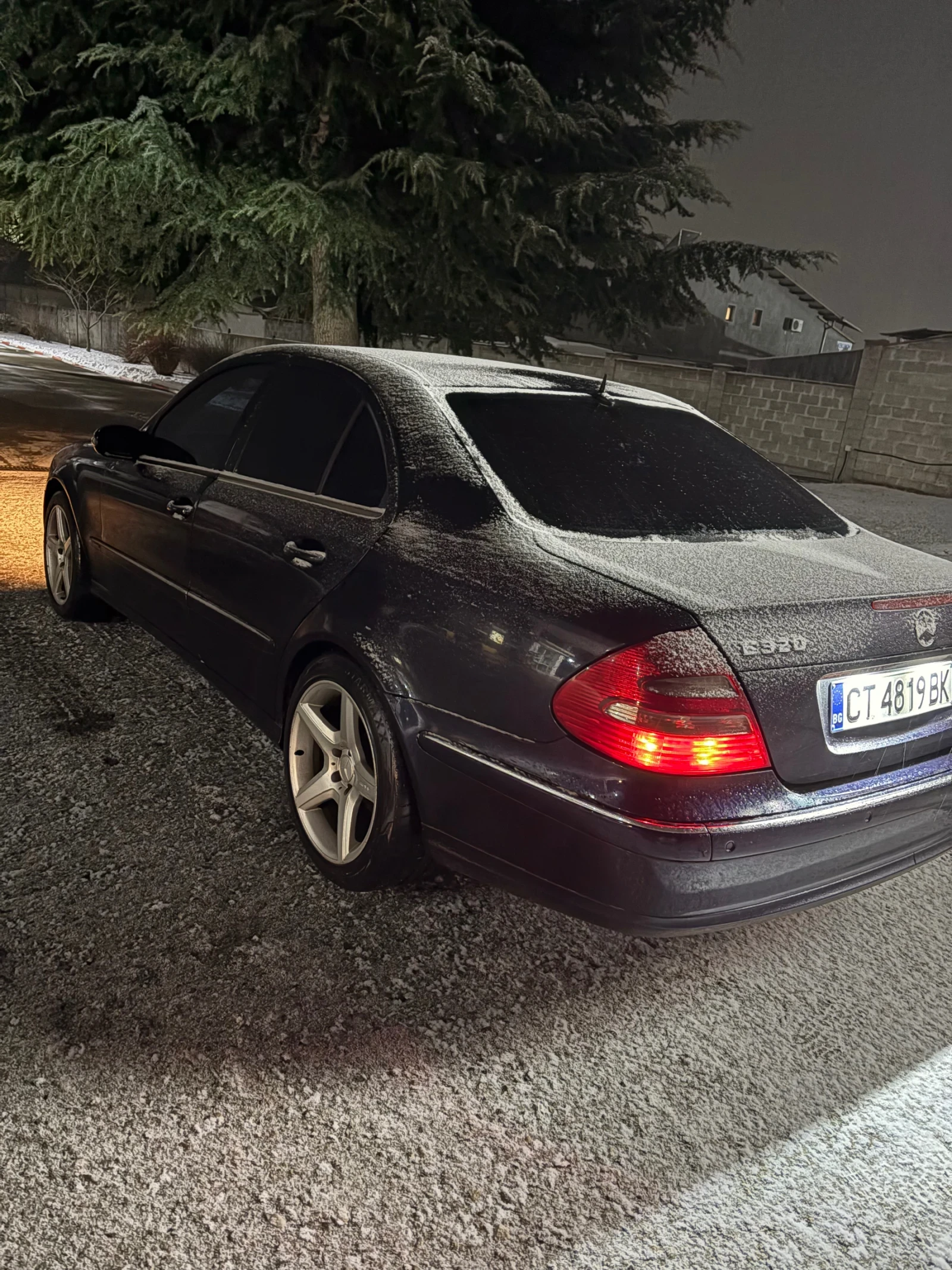 Mercedes-Benz E 320  - изображение 10