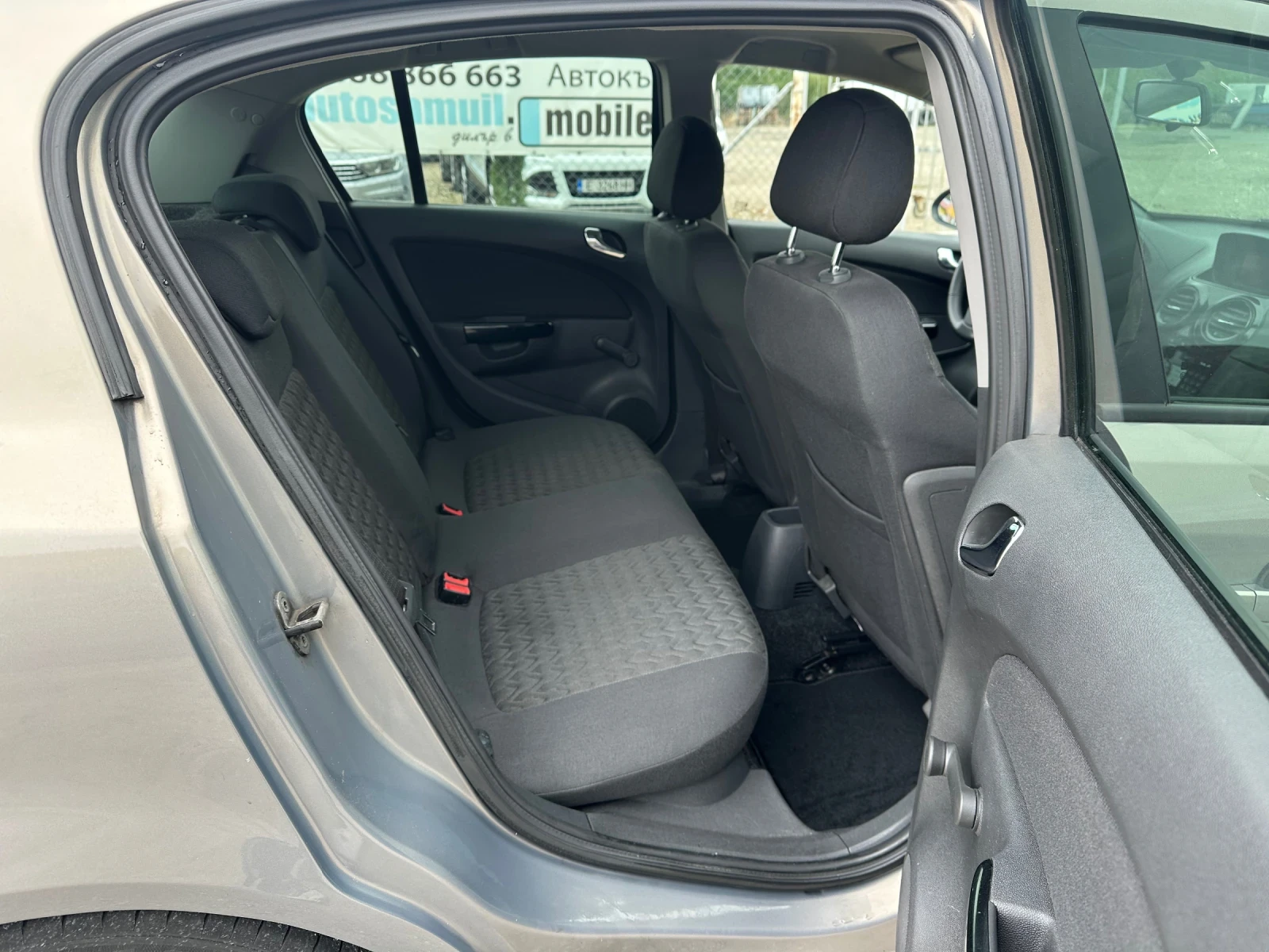 Opel Corsa 1.3CDTi EURO5B - изображение 10