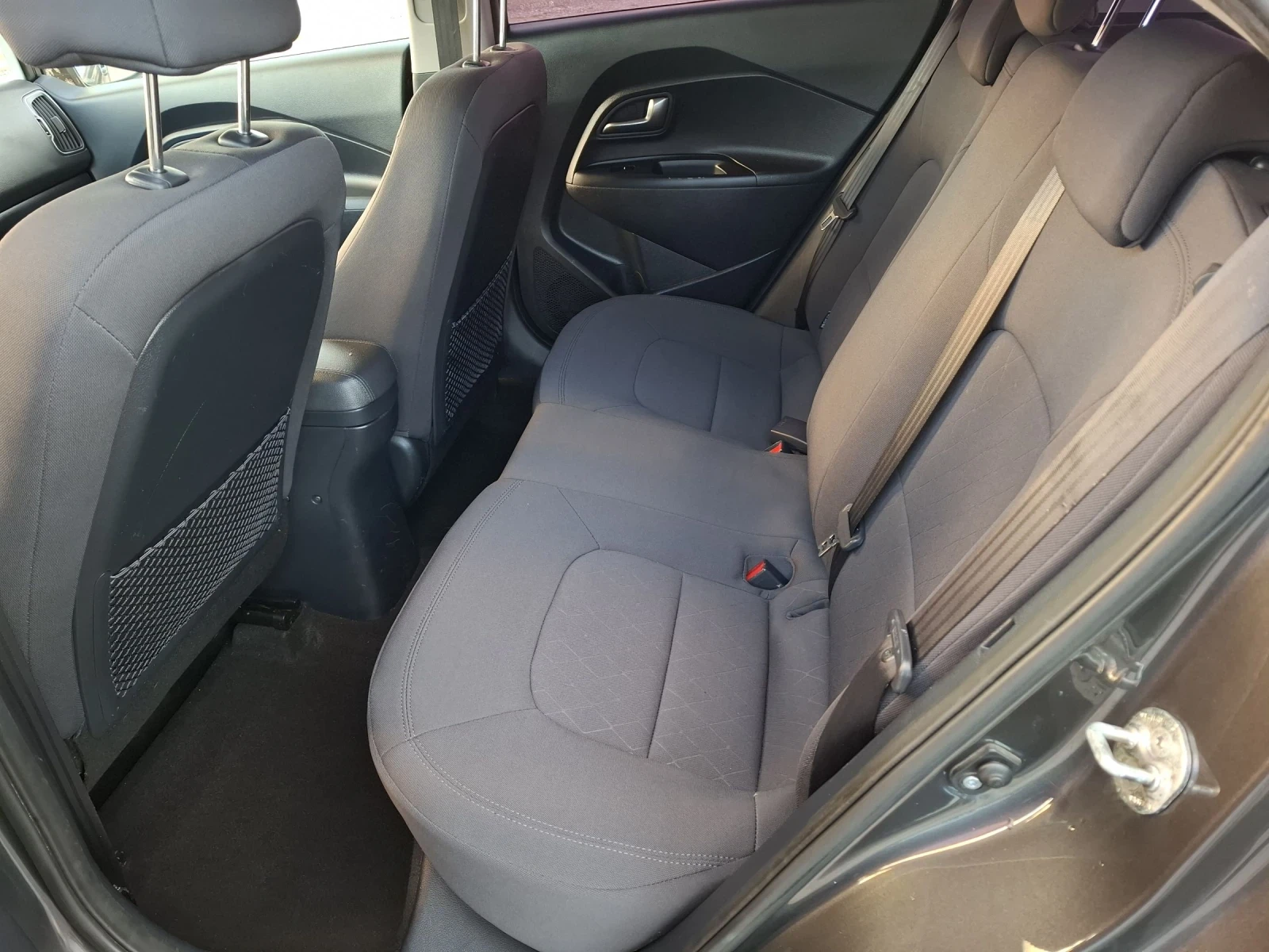 Kia Rio 1, 4i-Benzin/Gaz-Euro6 | Mobile.bg   11