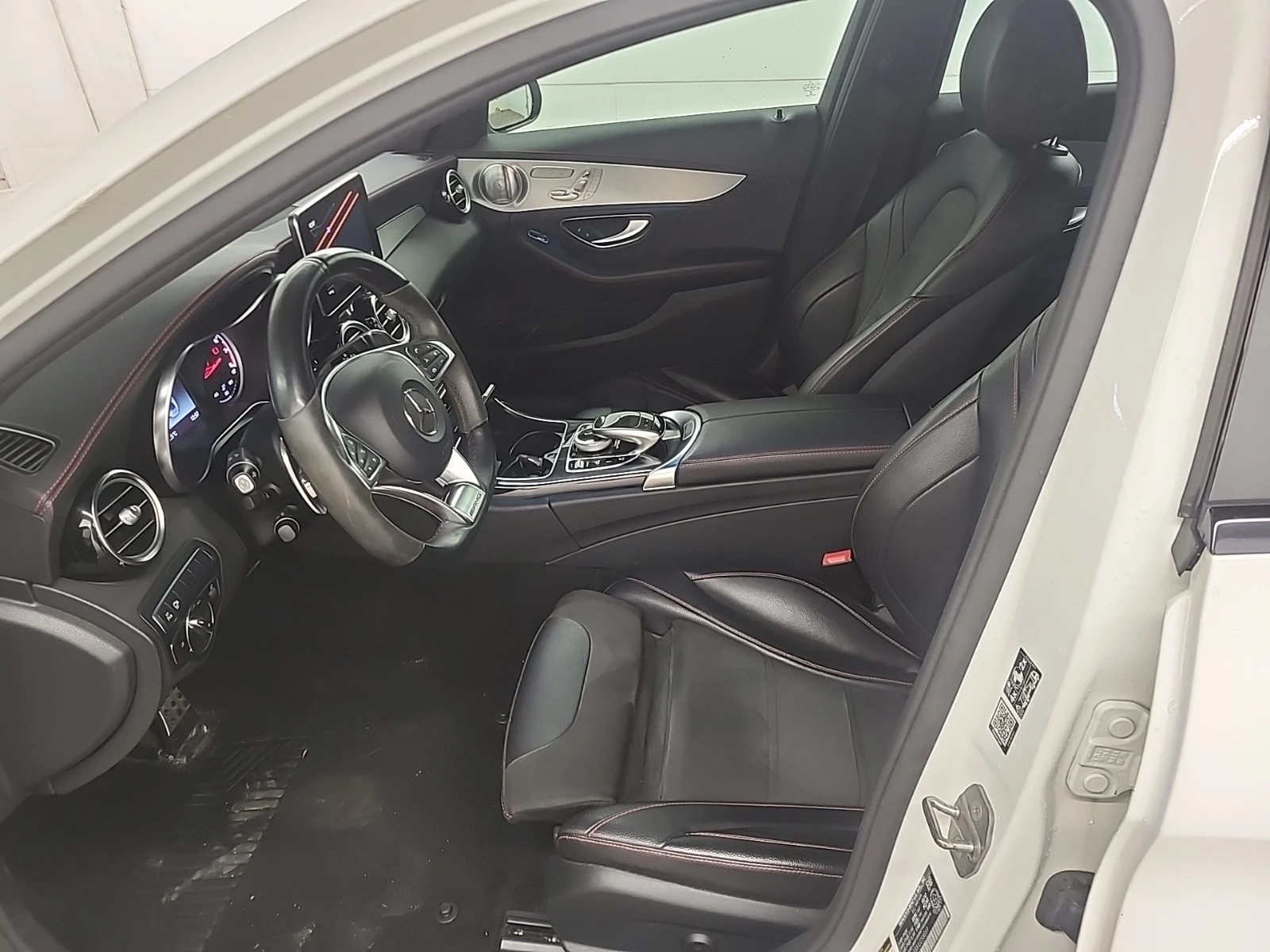 Mercedes-Benz C 43 AMG SEDAN * CARFAX *  *   *  | Mobile.bg   8