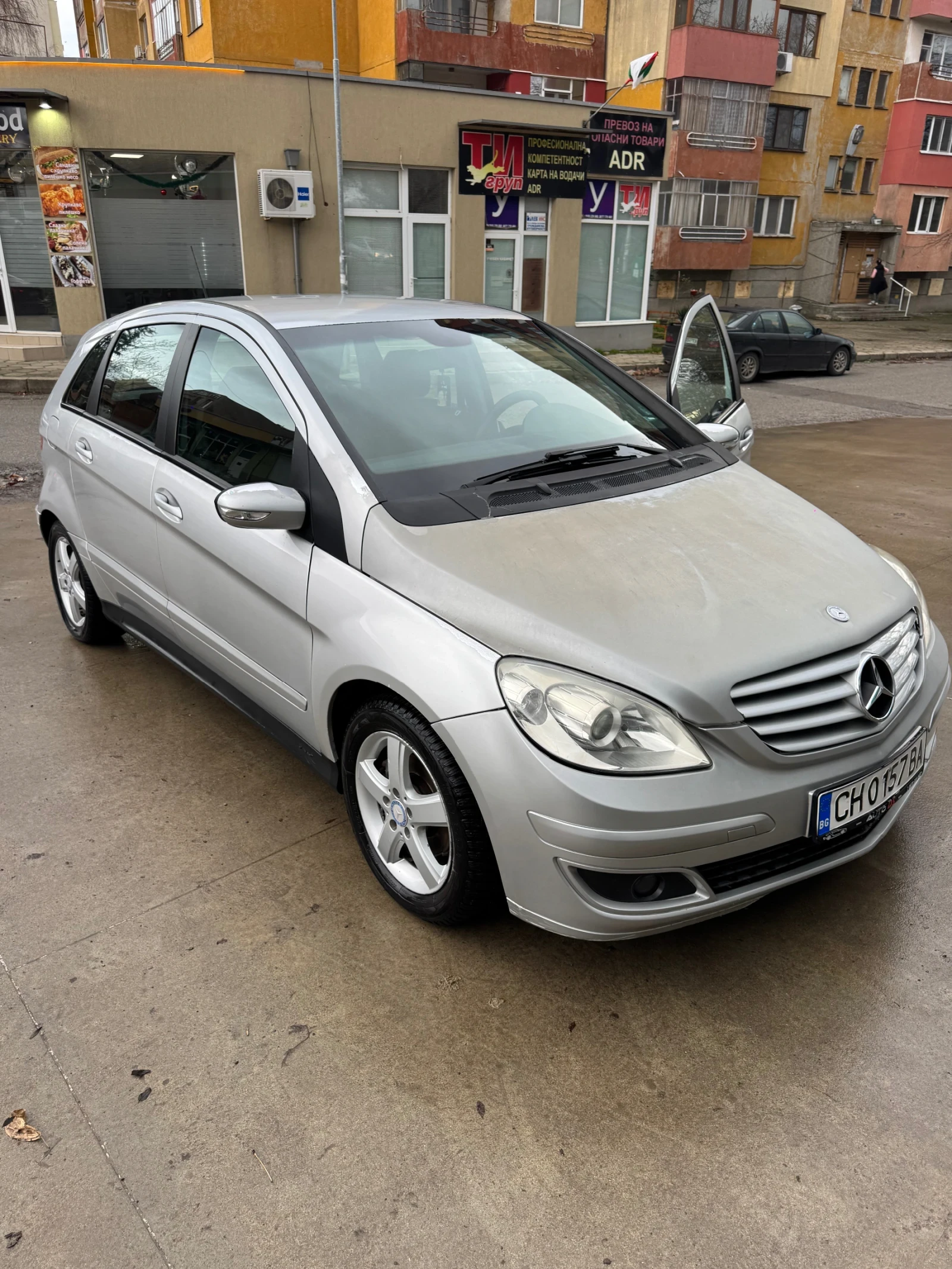 Mercedes-Benz B 180  - изображение 5