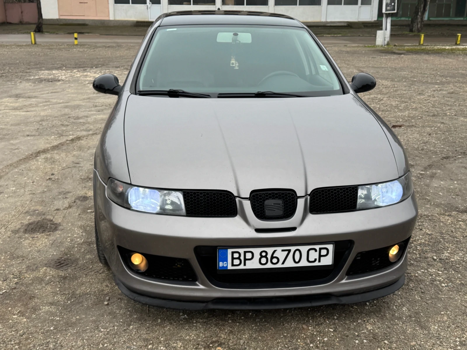 Seat Leon CupraR - изображение 5