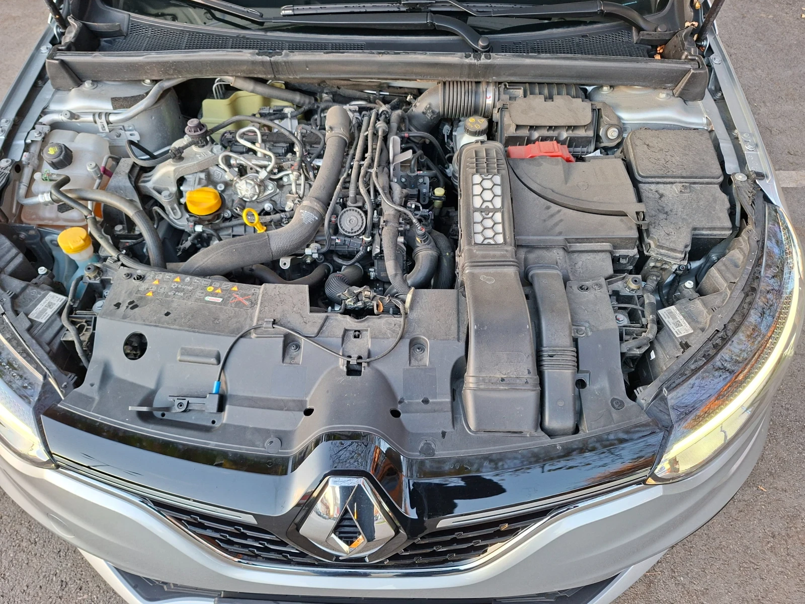 Renault Megane 1332 аutomatik, снимка 14 - Автомобили и джипове - 53751427