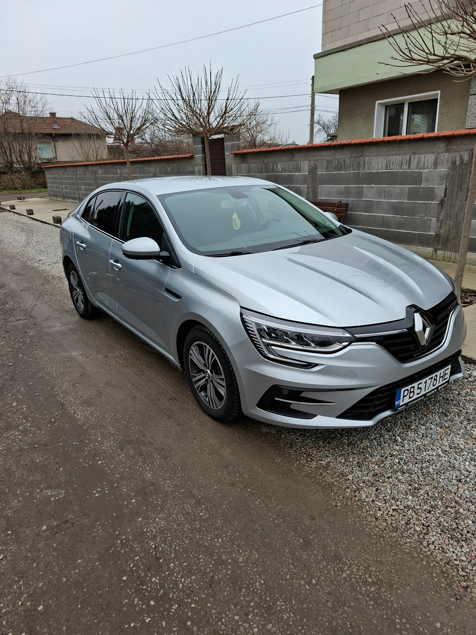 Renault Megane 1332 �utomatik | Mobile.bg � ����������� 3