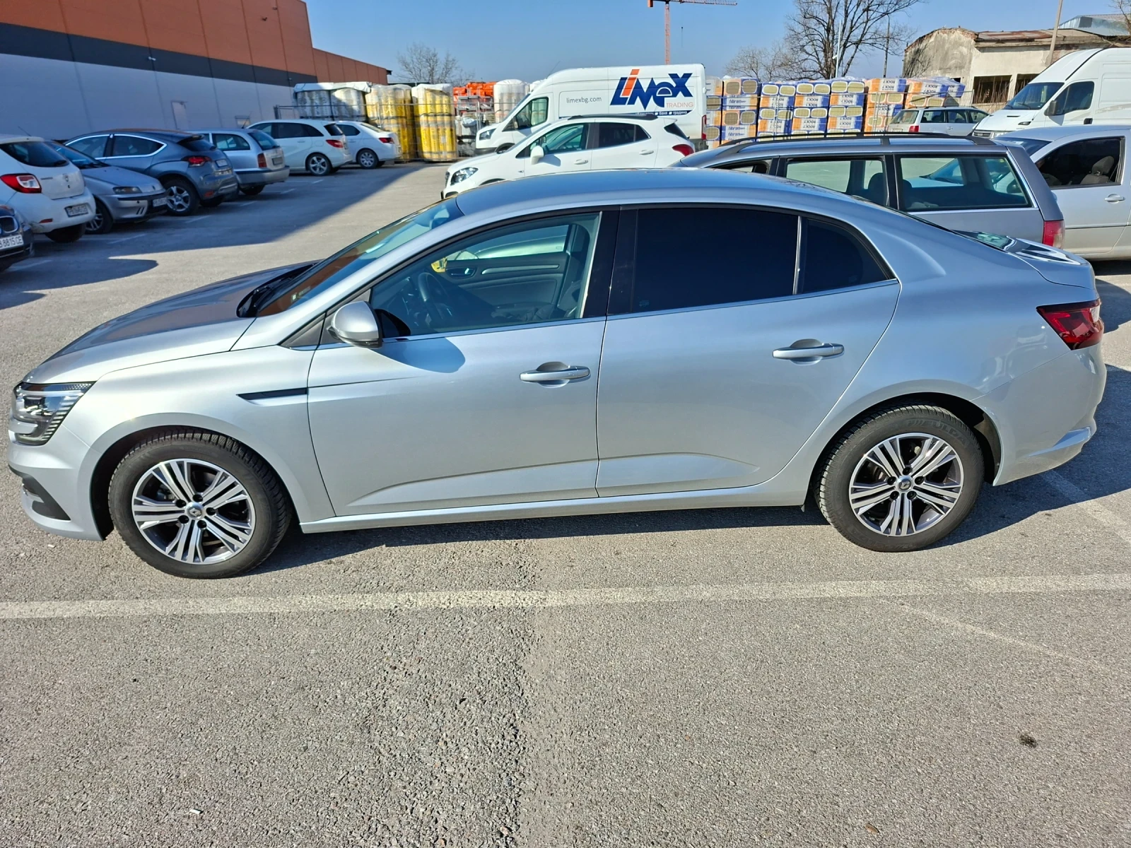 Renault Megane 1332 аutomatik, снимка 4 - Автомобили и джипове - 53751427