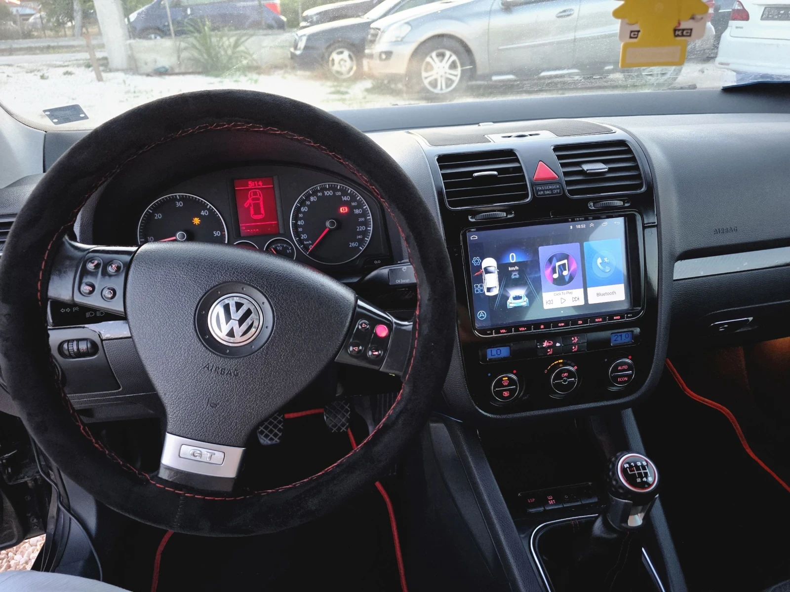 VW Golf 2.0TDI GT, снимка 11 - Автомобили и джипове - 55089413