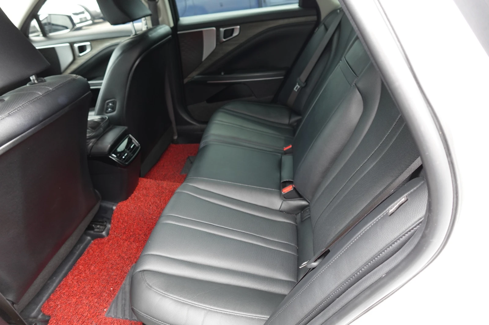 Kia K8 ФАБРИЧНА ГАЗ* ПОДГРЕВИ* ОБДУХ* МАСАЖИ, снимка 17 - Автомобили и джипове - 55146392