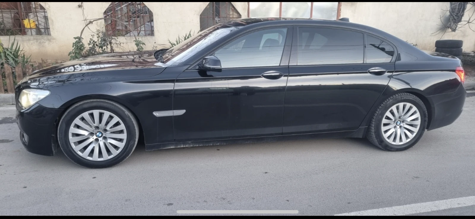 BMW 740, снимка 2 - Автомобили и джипове - 55238248