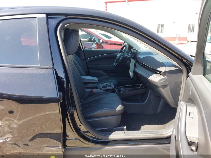 Ford Mustang Mach-E Select, снимка 5 - Автомобили и джипове - 55288784