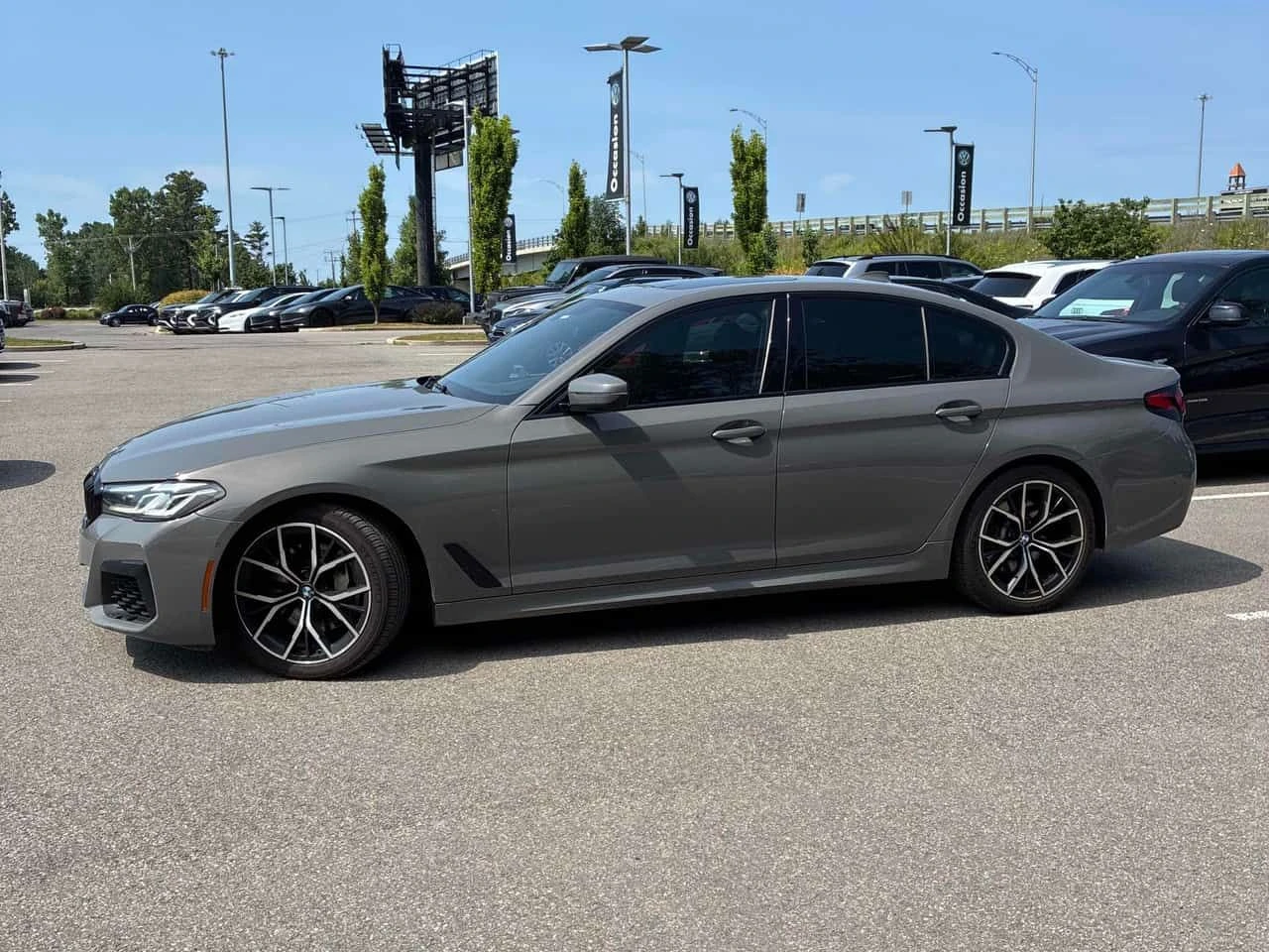 BMW 540 540i xDrive  CARFAX, снимка 3 - Автомобили и джипове - 55360795