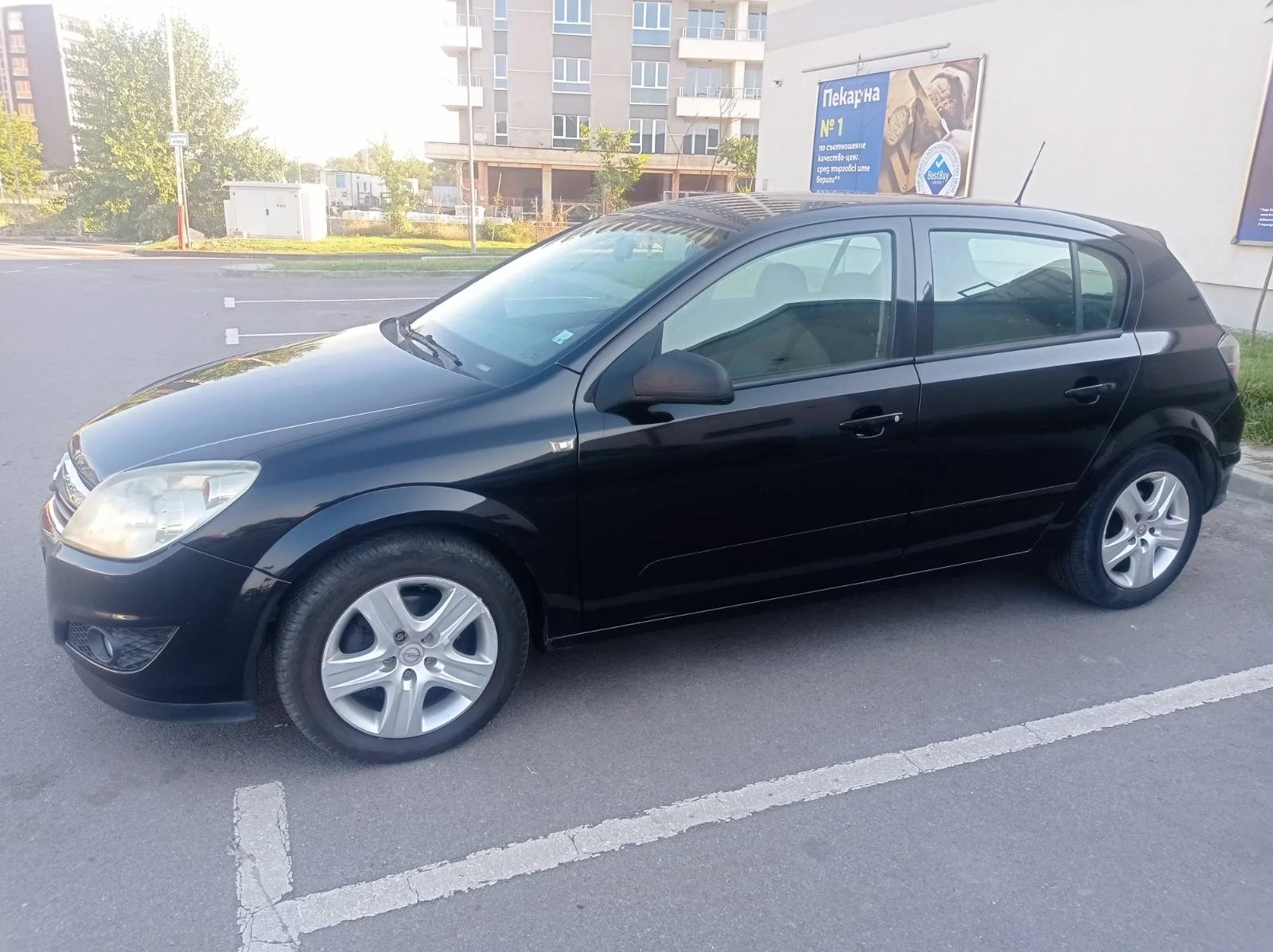 Opel Astra, снимка 2 - Автомобили и джипове - 55573517
