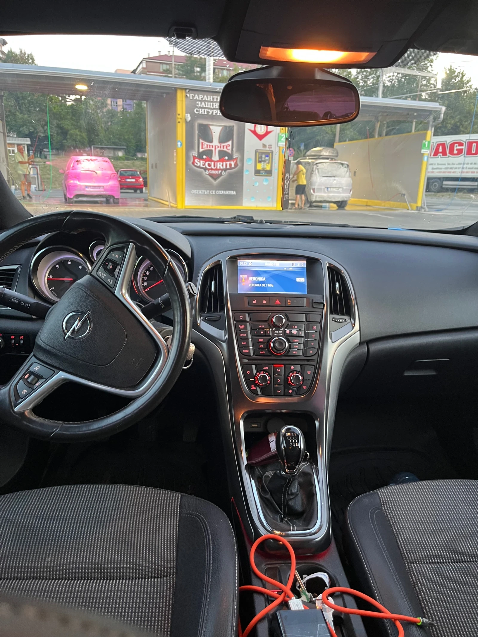 Opel Astra, снимка 8 - Автомобили и джипове - 55768175