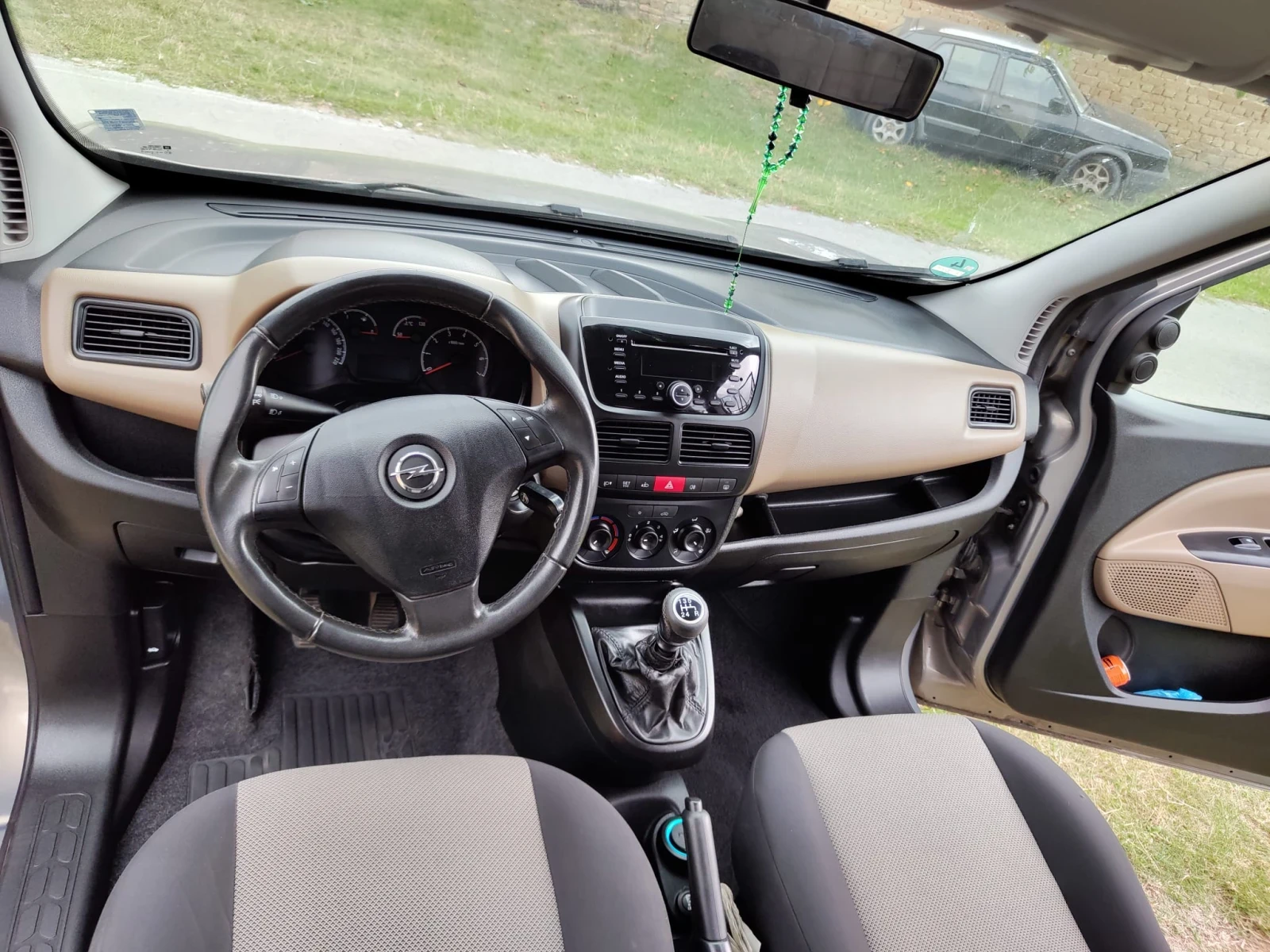 Opel Combo 1.4 - 94 КС, снимка 5 - Автомобили и джипове - 56242124