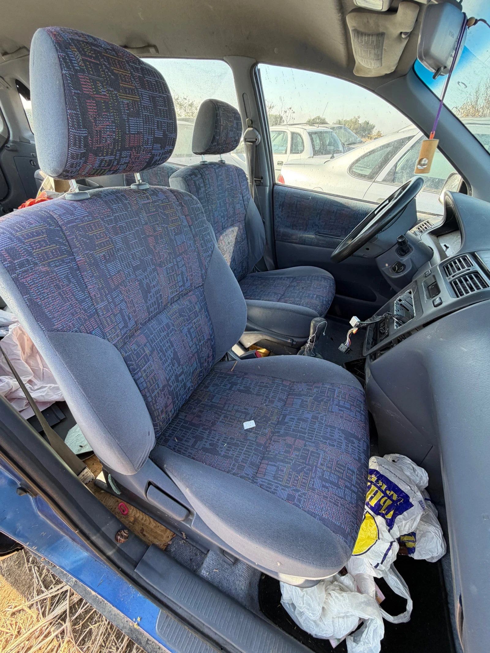 Toyota Picnic ����� 2.0 128 ��  | Mobile.bg � ����������� 8