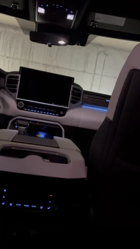 Toyota Sequoia, снимка 10