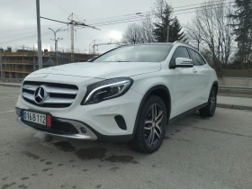 Mercedes-Benz GLA 200 Автомат, снимка 2