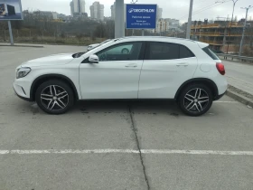 Mercedes-Benz GLA 200 Автомат, снимка 5