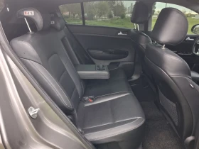Kia Sportage 2.0 CRDI 4x4, снимка 13