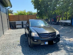  Mercedes-Benz ML 320