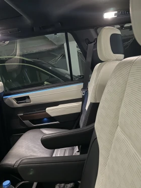 Toyota Sequoia - 104300 € / 203993.07 лв. - 89041675 7
