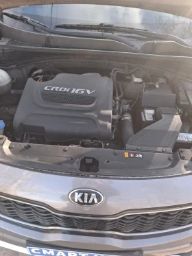 Kia Sportage 2.0 Dizel 4x4 | Auto.bg — изображение 15