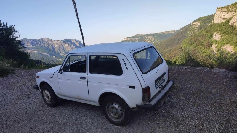 Lada Niva 1.7, снимка 2 - Автомобили и джипове - 47347948