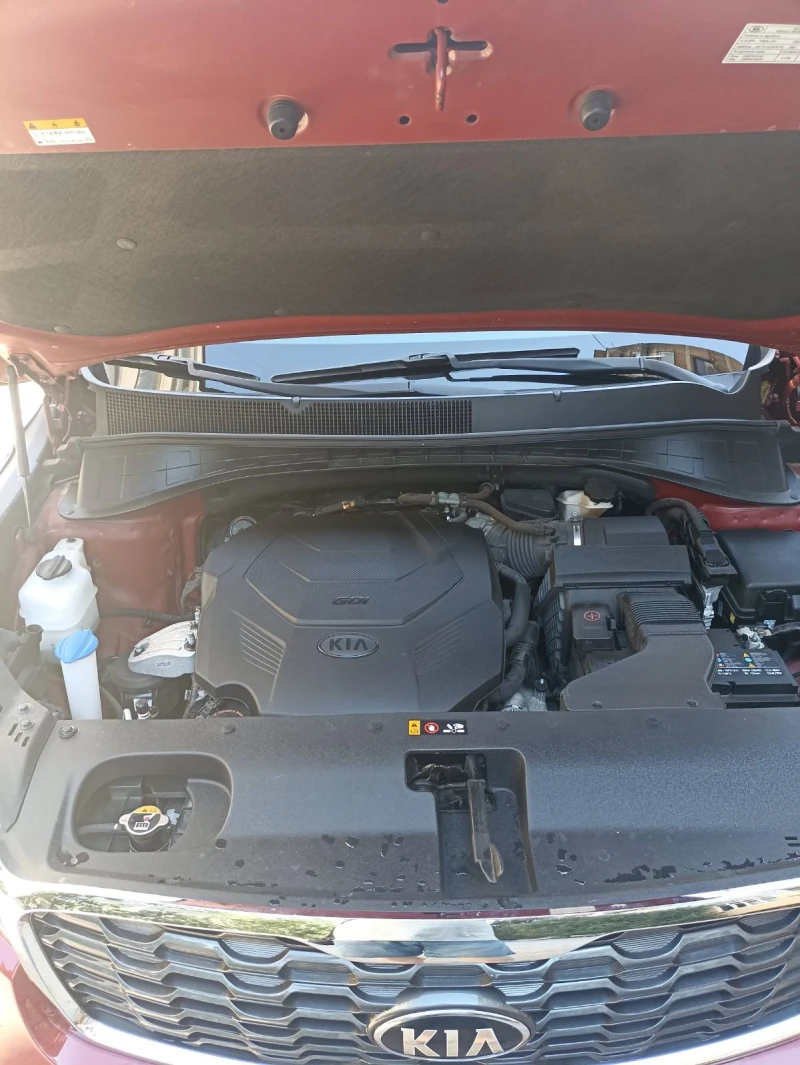 Kia Sorento 7 - Места  /ТОП/, снимка 8 - Автомобили и джипове - 51641016