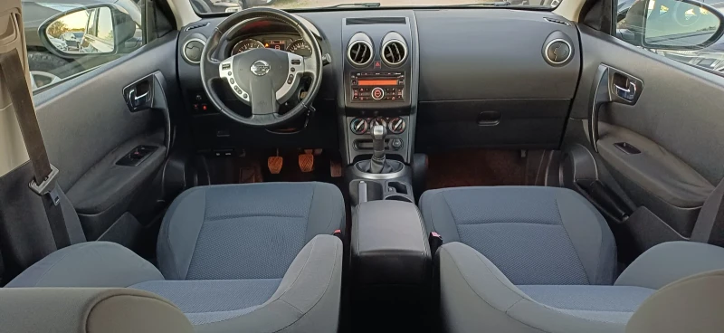 Nissan Qashqai, снимка 9 - Автомобили и джипове - 52204147