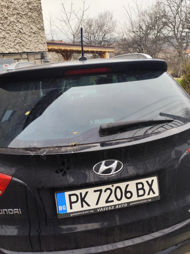 Hyundai IX35, снимка 4 - Автомобили и джипове - 52906519